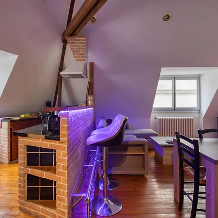 Appartement Spacieux Au Coeur D'Angers Etage 3 - 6 Personnes Exterior photo