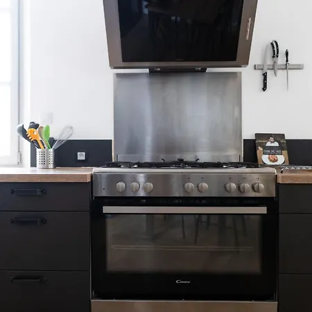 Appartement Spacieux Au Coeur D'Angers Etage 1 - 6 Personnes Exterior photo
