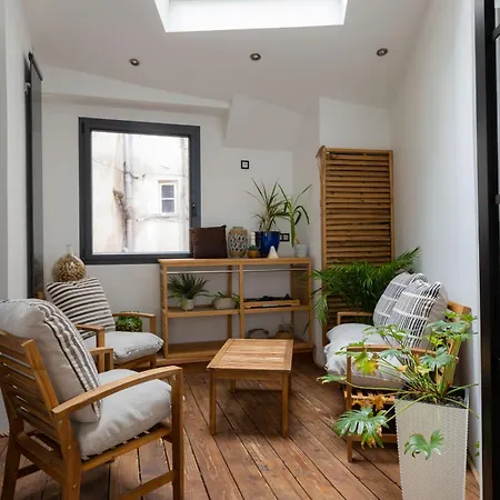 Appartement Spacieux Au Coeur D'Angers Etage 1 - 6 Personnes Exterior photo