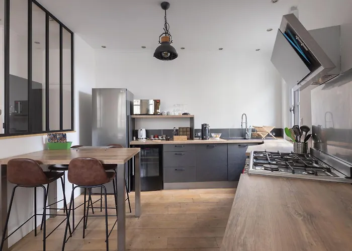 Appartement Spacieux Au Coeur D\'Angers Etage 1 - 6 Personnes