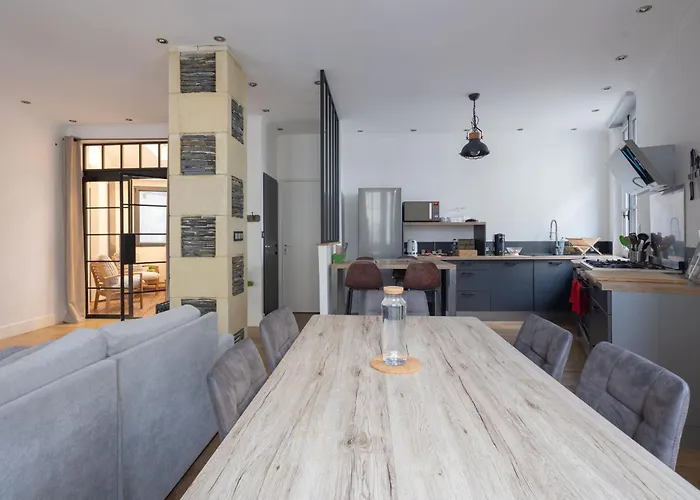Appartement Spacieux Au Coeur D\'Angers Etage 1 - 6 Personnes