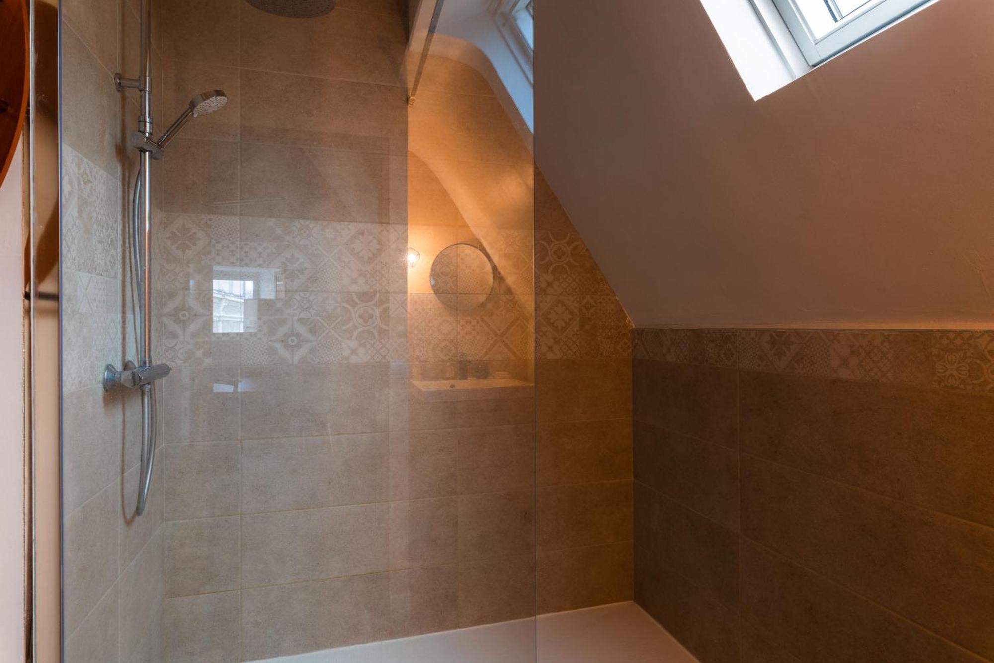 Apartment Spacieux Au Coeur D'angers Etage 3 - 6 Personnes