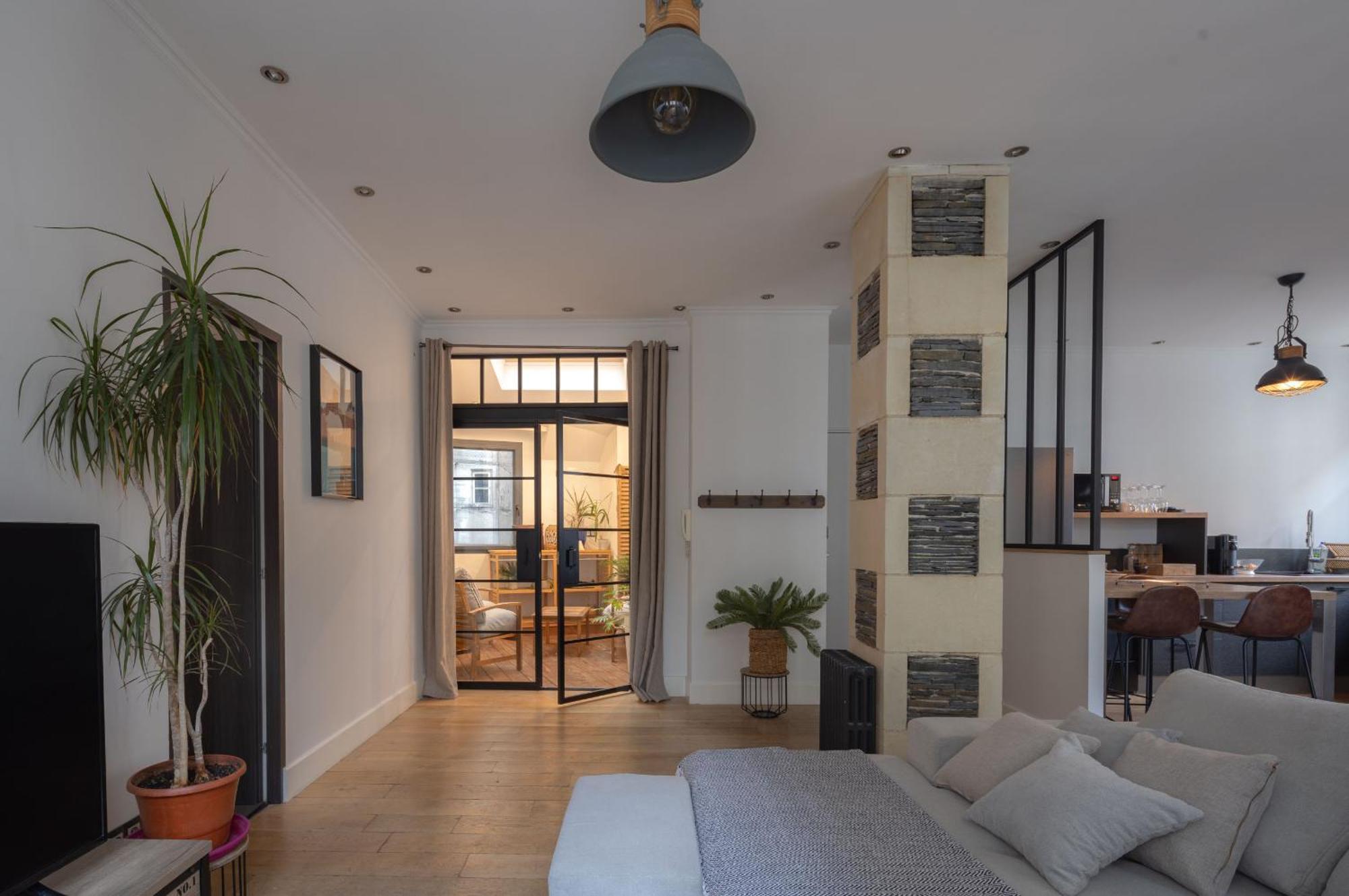 Spacieux Au Coeur D'angers Etage 1 - 6 Personnes Apartment